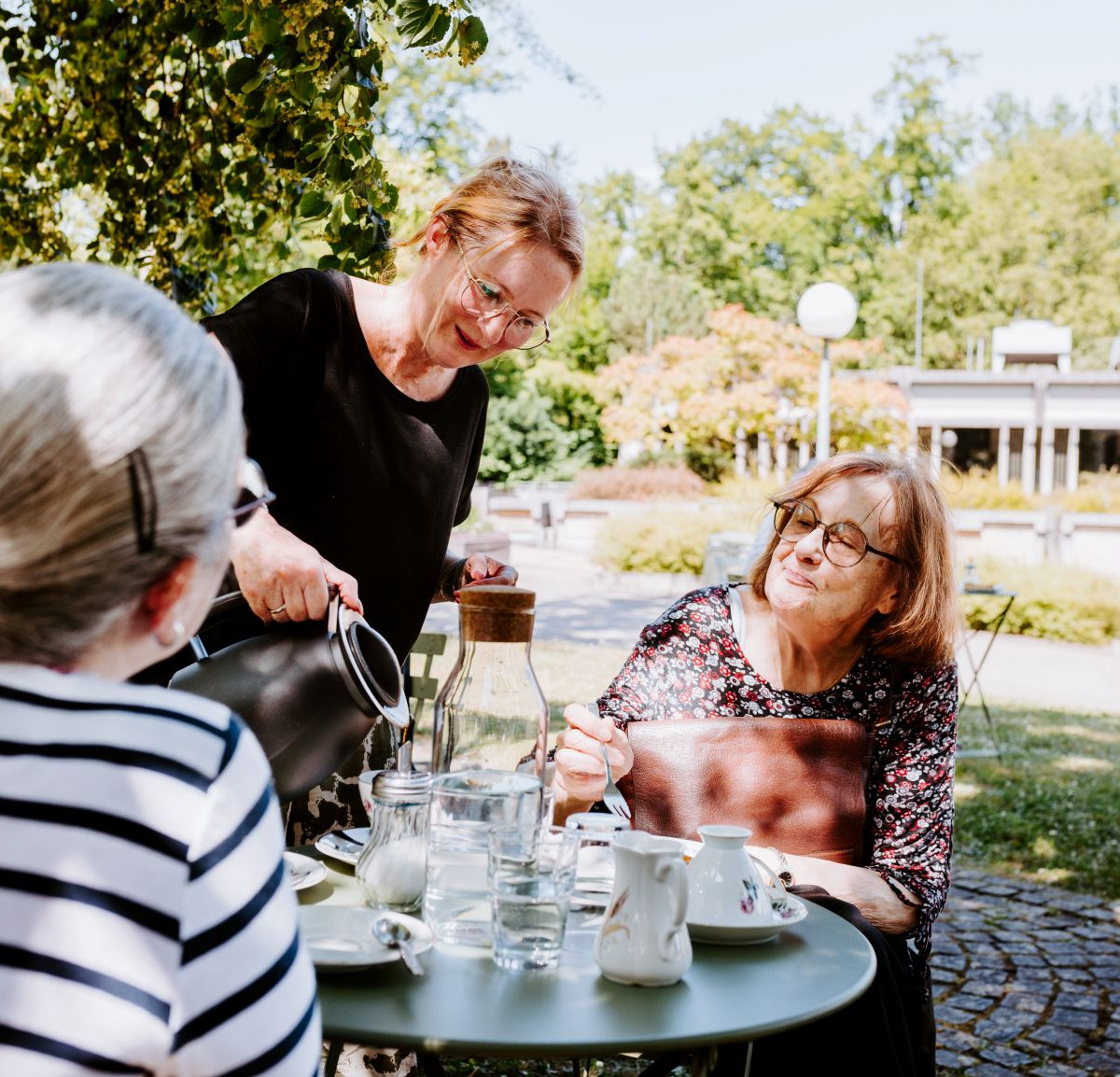 LHolzmann_StadtStuttgart_Cafekraenzchen-24.jpg